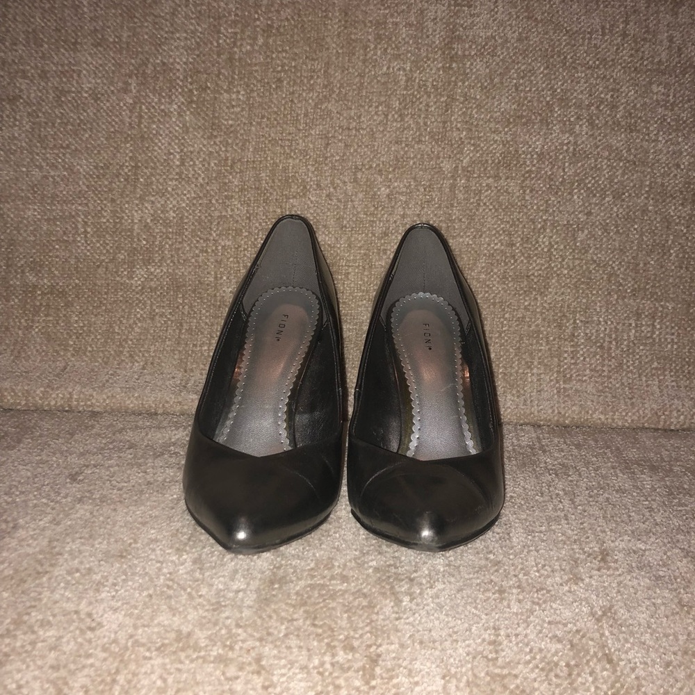 Fiona Silver Pumps - Size 7